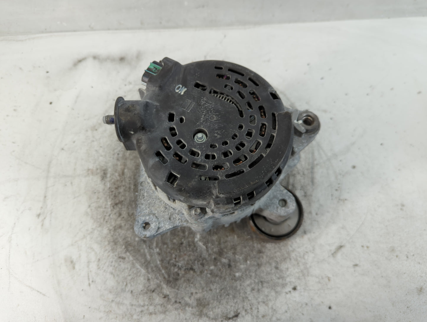 2017-2022 Kia Forte Alternator Replacement Generator Charging Assembly Engine OEM P/N:61001473 37300-2E821 Fits OEM Used Auto Parts - Oemusedautoparts1.com