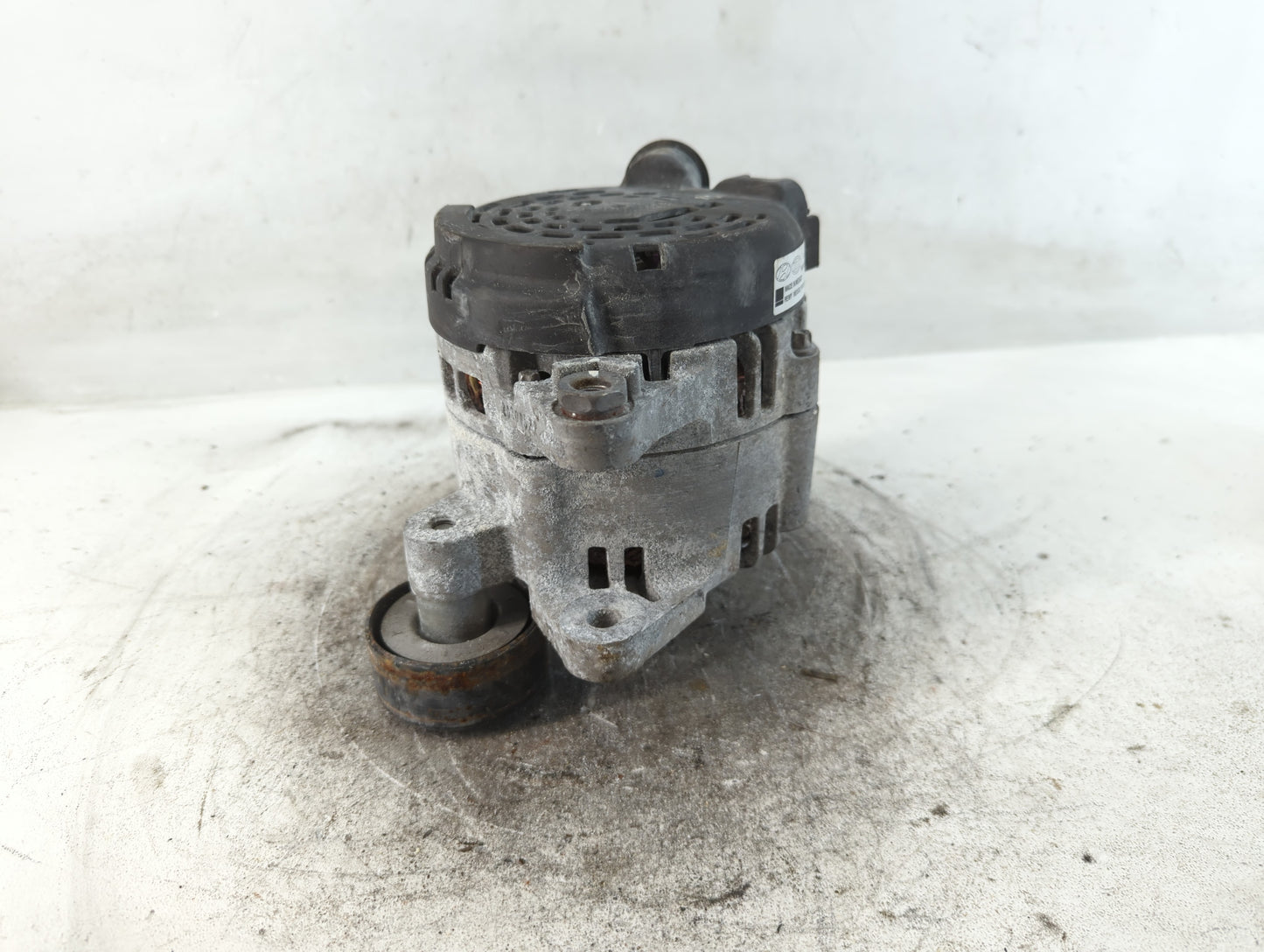 2017-2022 Kia Forte Alternator Replacement Generator Charging Assembly Engine OEM P/N:61001473 37300-2E821 Fits OEM Used Auto Parts - Oemusedautoparts1.com