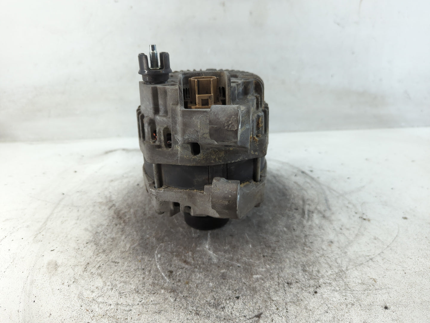 2013-2020 Ford Fusion Alternator Replacement Generator Charging Assembly Engine OEM P/N:DS7T-10300-HA Fits OEM Used Auto Parts - Oemusedautoparts1.com