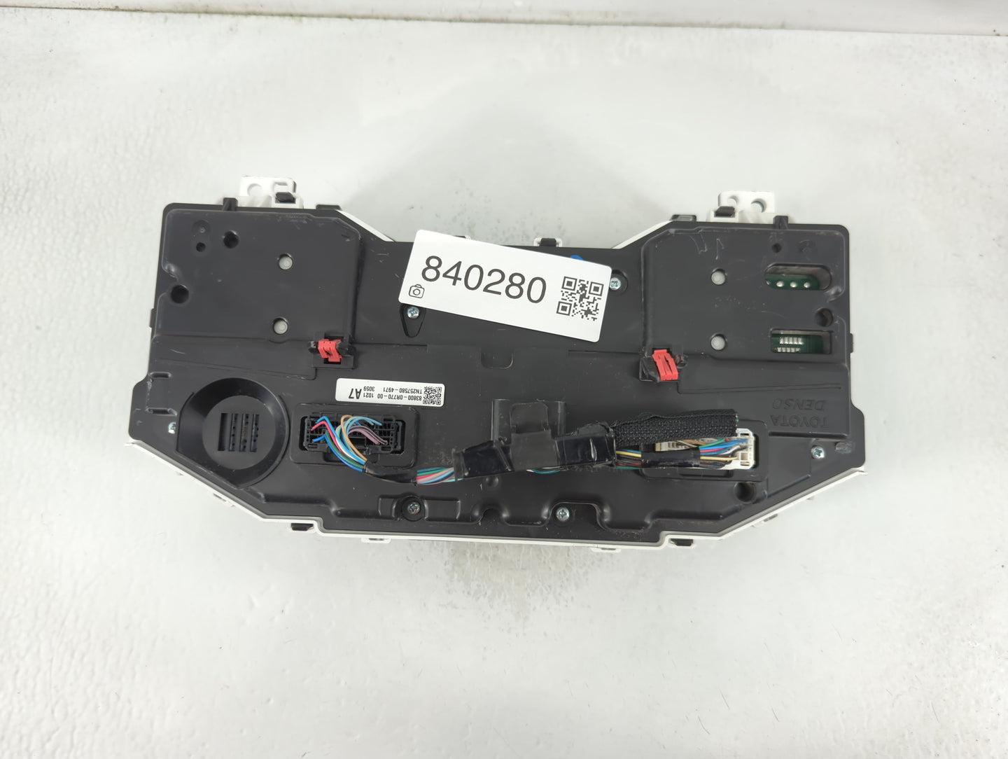 2021 Toyota Rav4 Instrument Cluster Speedometer Gauges P/N:83800-0R770-00 Fits OEM Used Auto Parts - Oemusedautoparts1.com