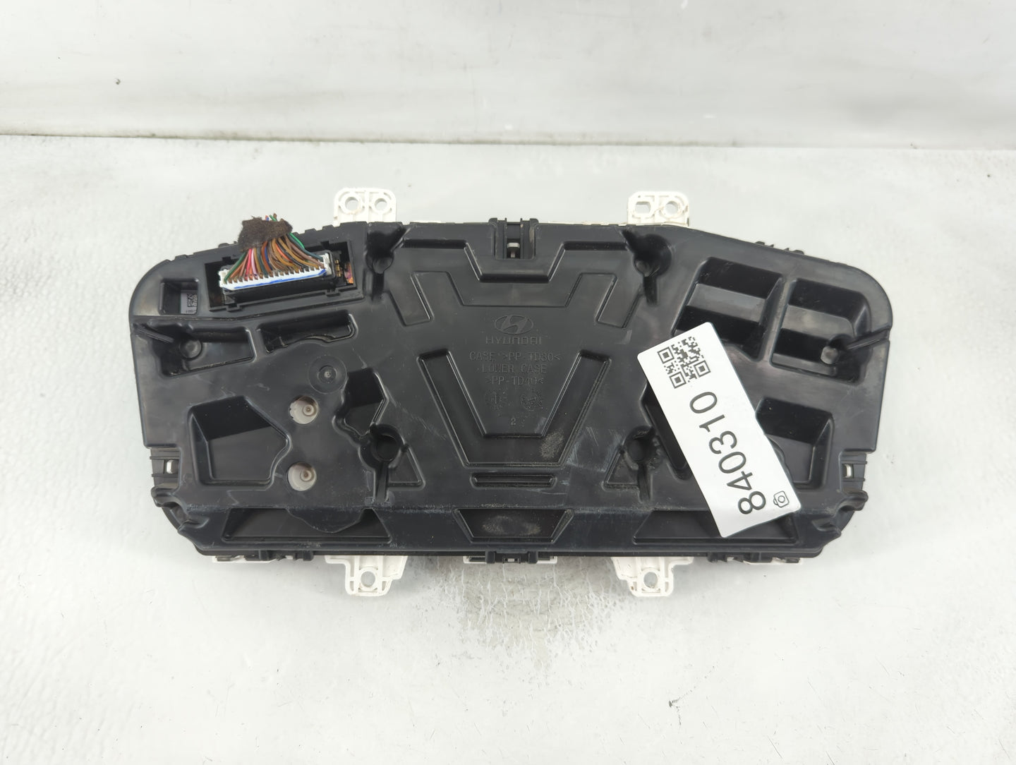2015-2017 Hyundai Sonata Instrument Cluster Speedometer Gauges P/N:94011-C2201 Fits Fits 2015 2016 2017 OEM Used Auto Parts - Oemusedautoparts1.com