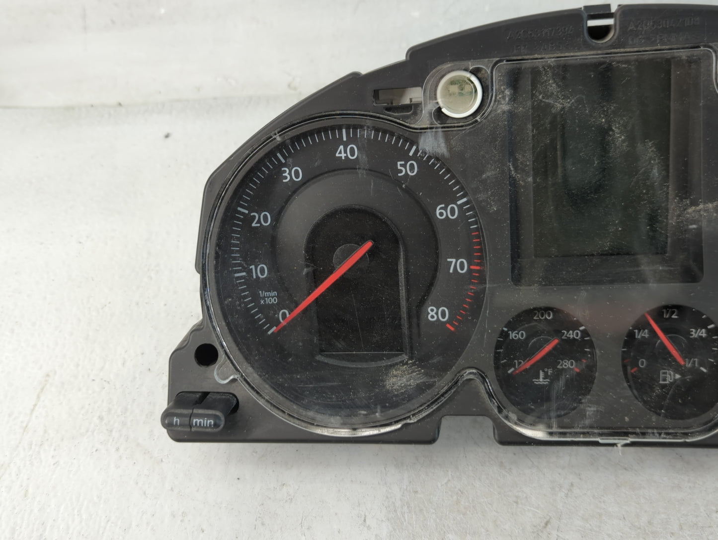 2009 Volkswagen Passat Instrument Cluster Speedometer Gauges P/N:3C0920 972A Fits OEM Used Auto Parts - Oemusedautoparts1.com