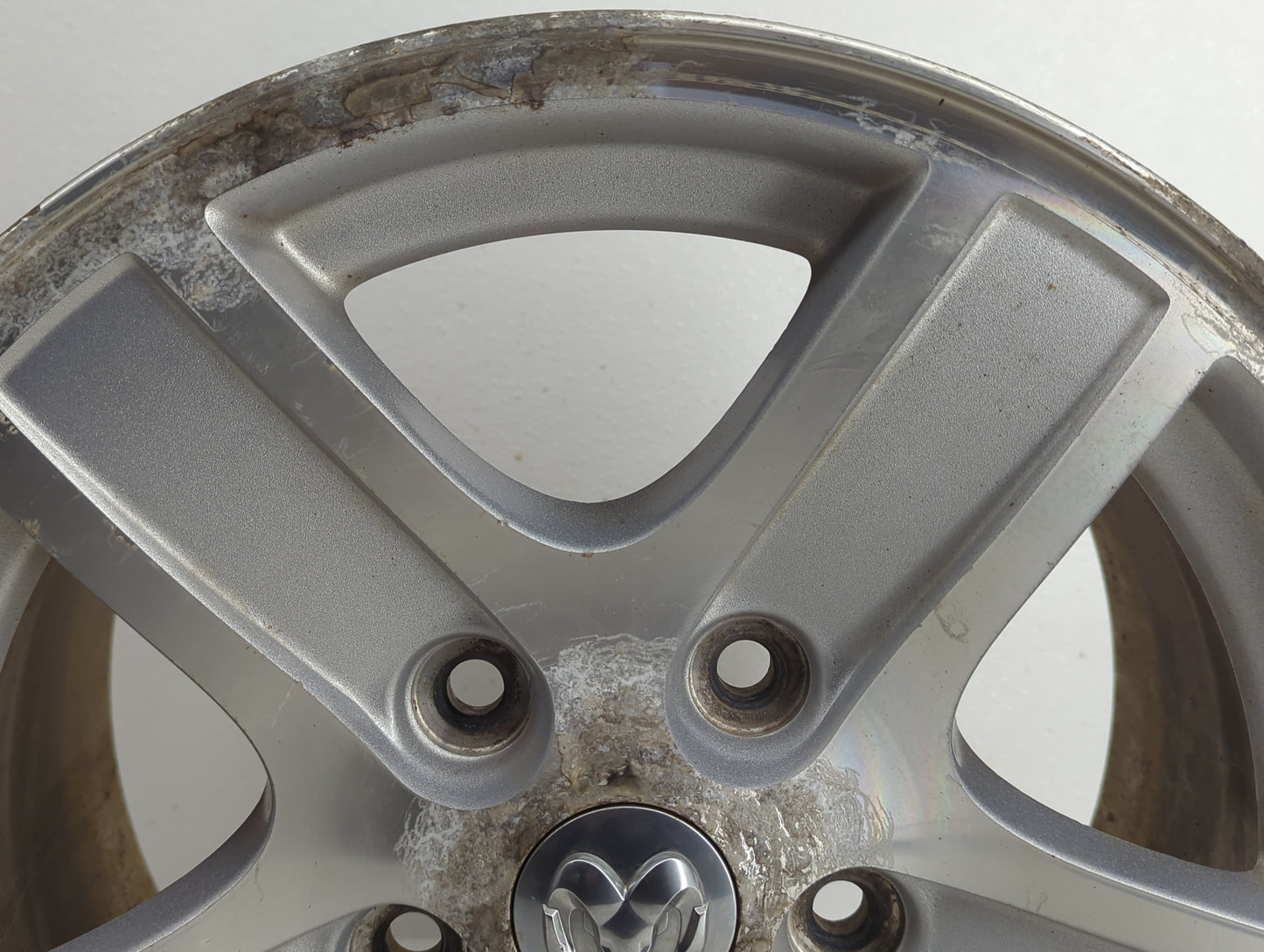 2004-2007 Dodge Durango Oem Wheel Rim - Oemusedautoparts1.com