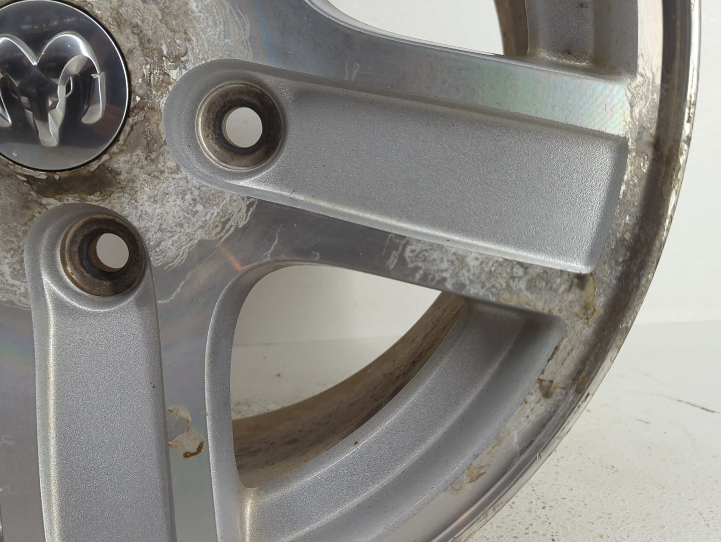 2004-2007 Dodge Durango Oem Wheel Rim - Oemusedautoparts1.com