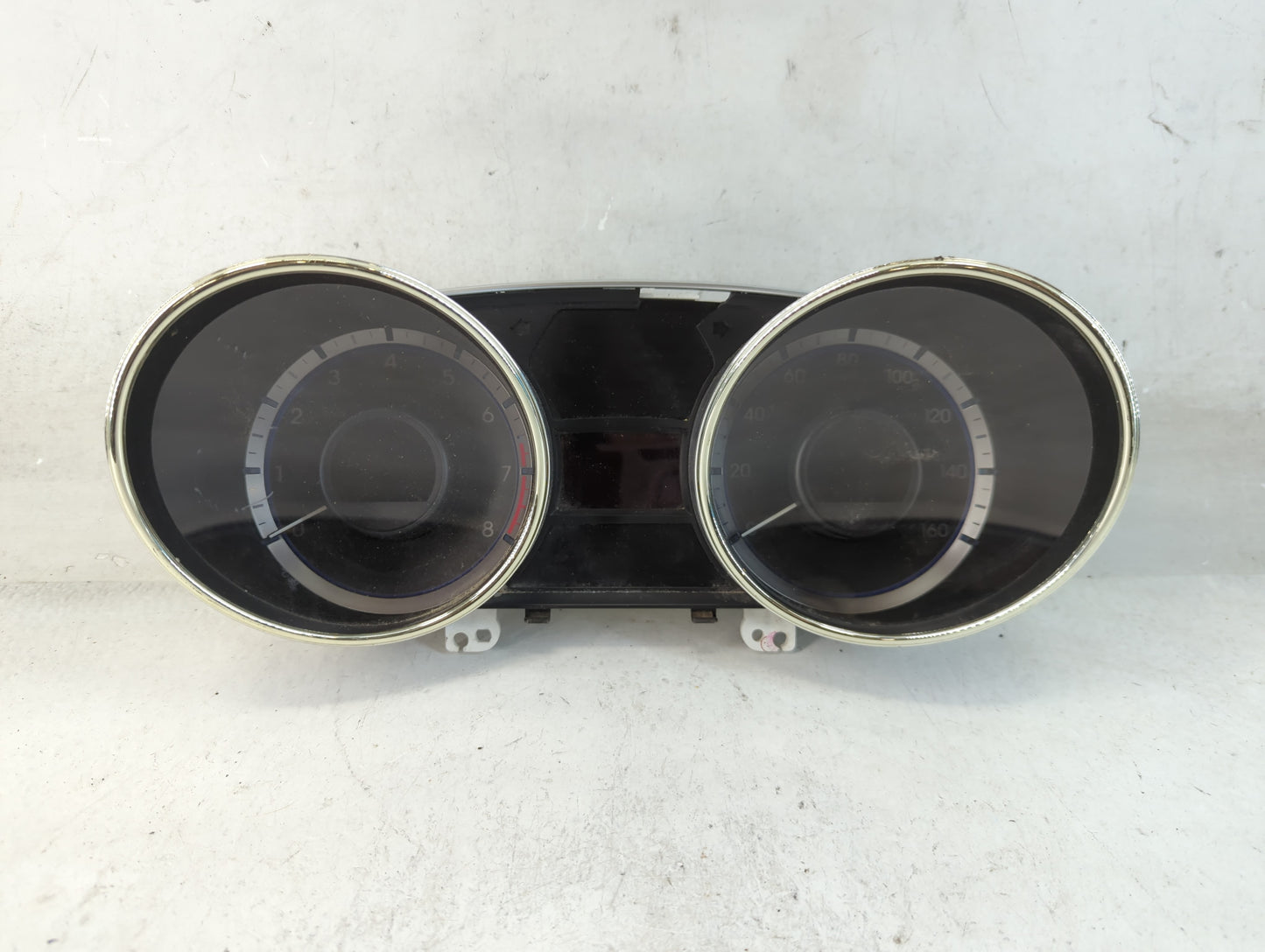 2011-2012 Hyundai Sonata Instrument Cluster Speedometer Gauges P/N:TN257470-3211 94001-3Q014 Fits Fits 2011 2012 OEM Used Auto Parts - Oemusedautoparts1.com