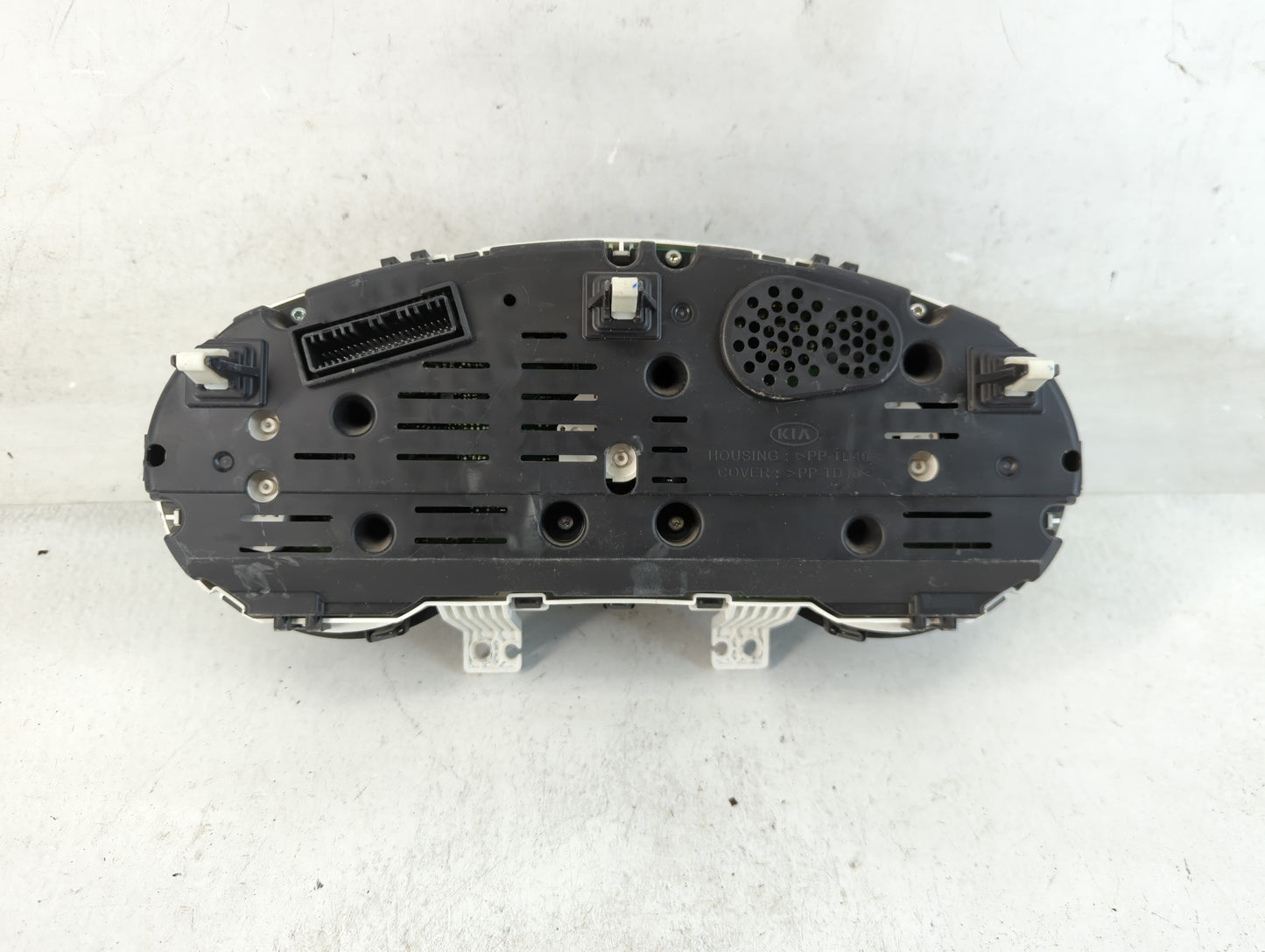 2017-2019 Kia Soul Instrument Cluster Speedometer Gauges P/N:94006-B2720 Fits Fits 2017 2018 2019 OEM Used Auto Parts - Oemusedautoparts1.com