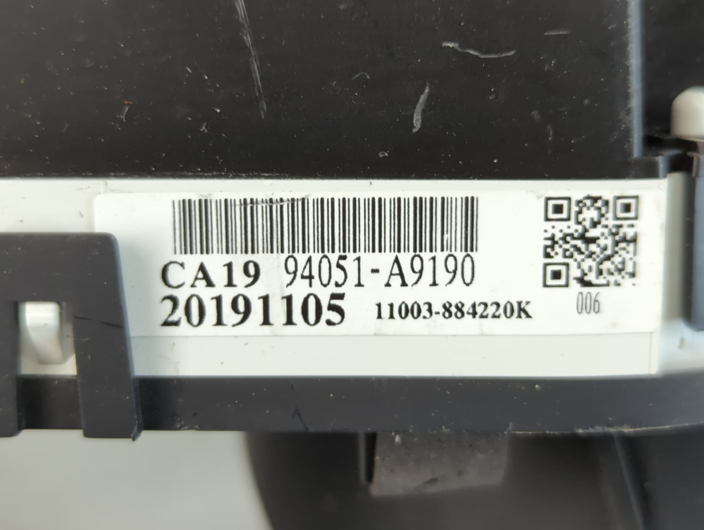 2019-2020 Kia Sedona Instrument Cluster Speedometer Gauges P/N:94051-A9190 Fits Fits 2019 2020 OEM Used Auto Parts - Oemusedautoparts1.com