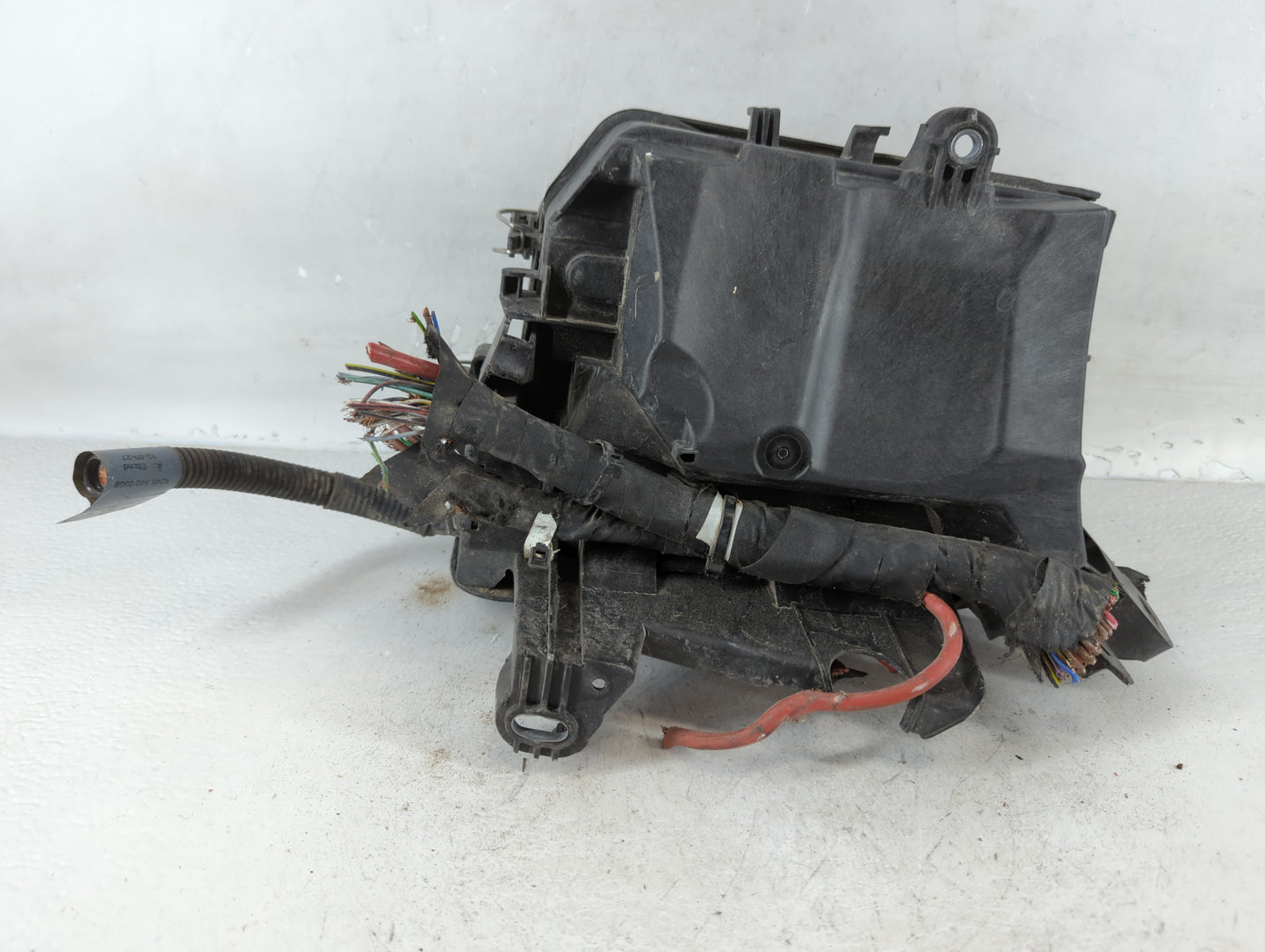 2014-2019 Mercedes-Benz Cla250 Fusebox Fuse Box Panel Relay Module P/N:A 246 540 01 82 Fits OEM Used Auto Parts - Oemusedautoparts1.com