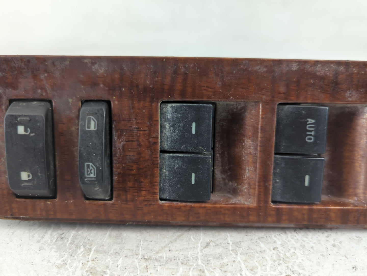 2006-2007 Ford Explorer Master Power Window Switch Replacement Driver Side Left P/N:7L2T-14963-AAW Fits OEM Used Auto Parts - Oemusedautoparts1.com