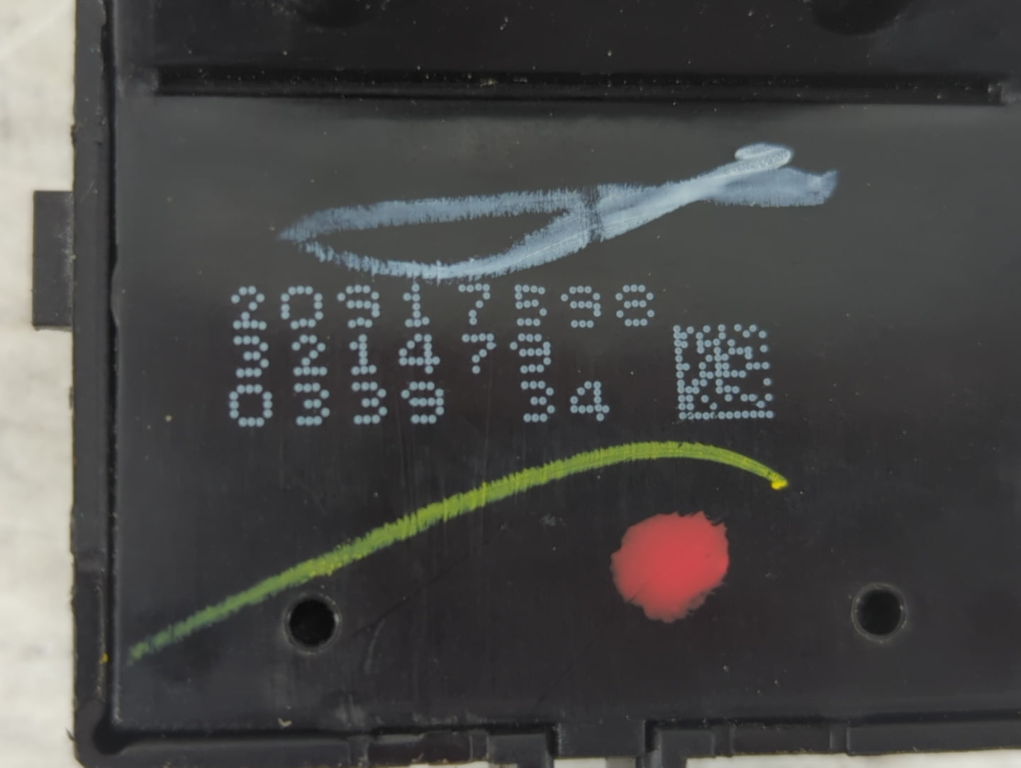 2010-2017 Gmc Terrain Master Power Window Switch Replacement Driver Side Left P/N:321479 20917598 Fits OEM Used Auto Parts - Oemusedautoparts1.com