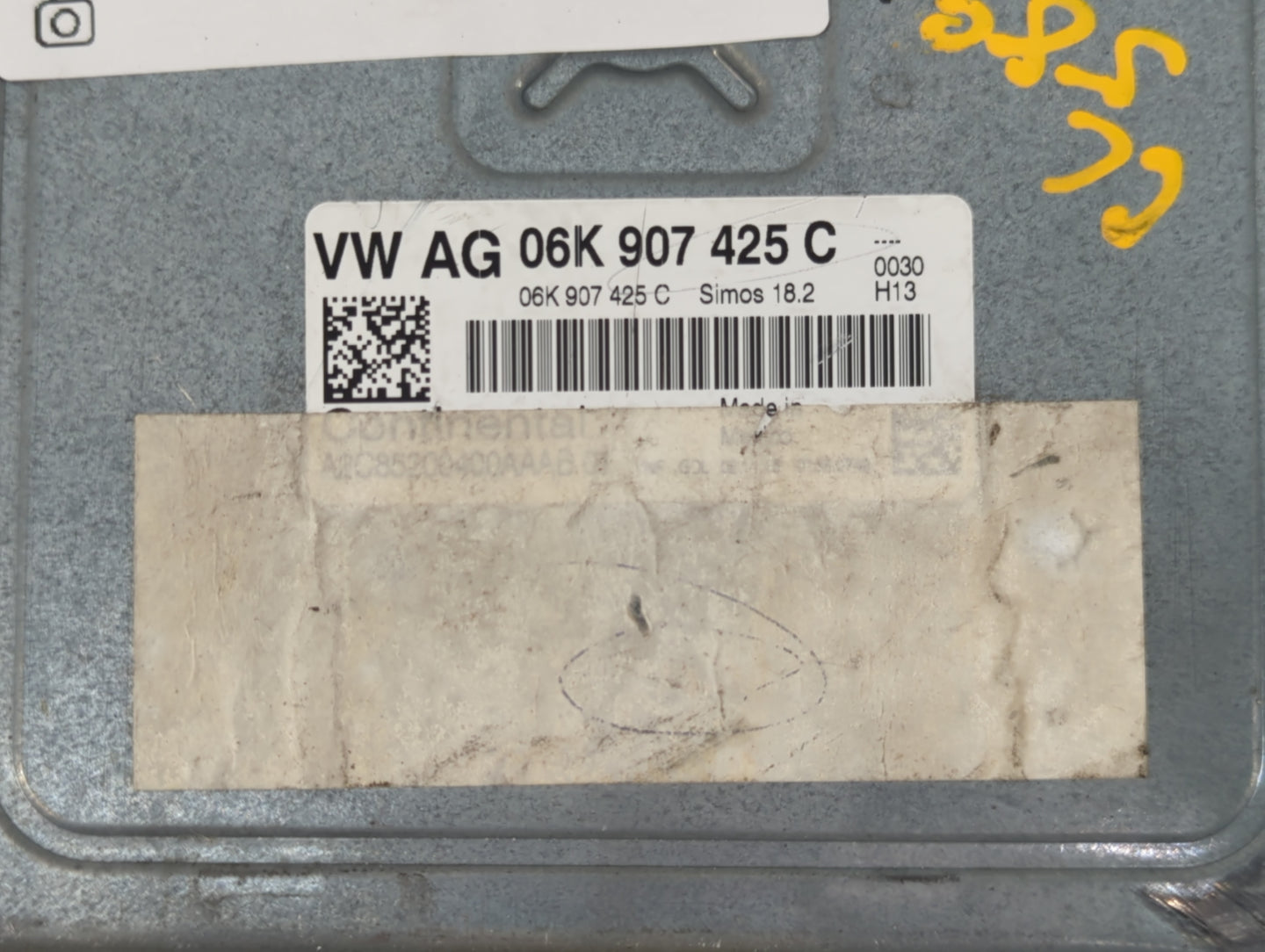 2016 Volkswagen Beetle PCM Engine Control Computer ECU ECM PCU OEM P/N:06K 907 425 C AG Fits OEM Used Auto Parts - Oemusedautoparts1.com