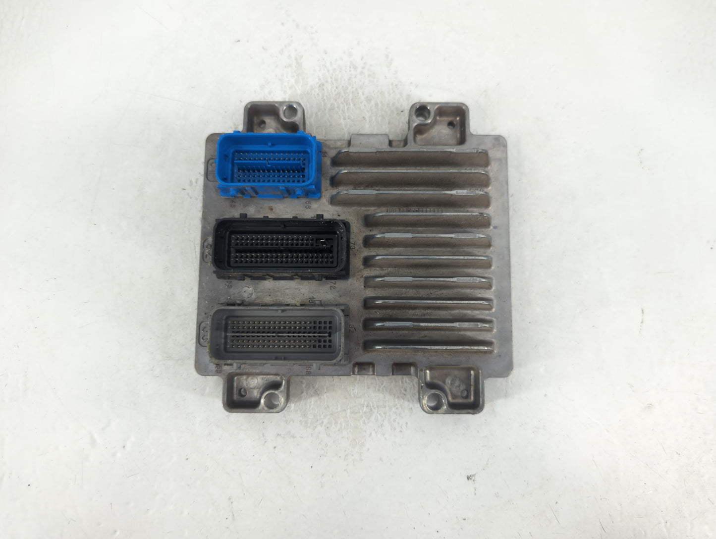2017-2021 Buick Encore PCM Engine Control Computer ECU ECM PCU OEM P/N:12695536 Fits Fits 2017 2018 2019 2020 2021 OEM Used Auto Parts - Oemusedautoparts1.com