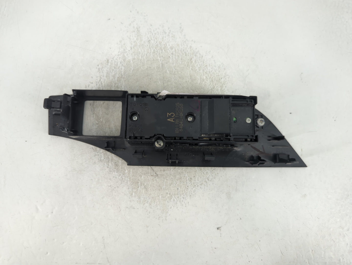 2019-2022 Toyota Rav4 Master Power Window Switch Replacement Driver Side Left P/N:84040-0R050 Fits Fits 2019 2020 2021 2022 OEM Used Auto Parts - Oemusedautoparts1.com