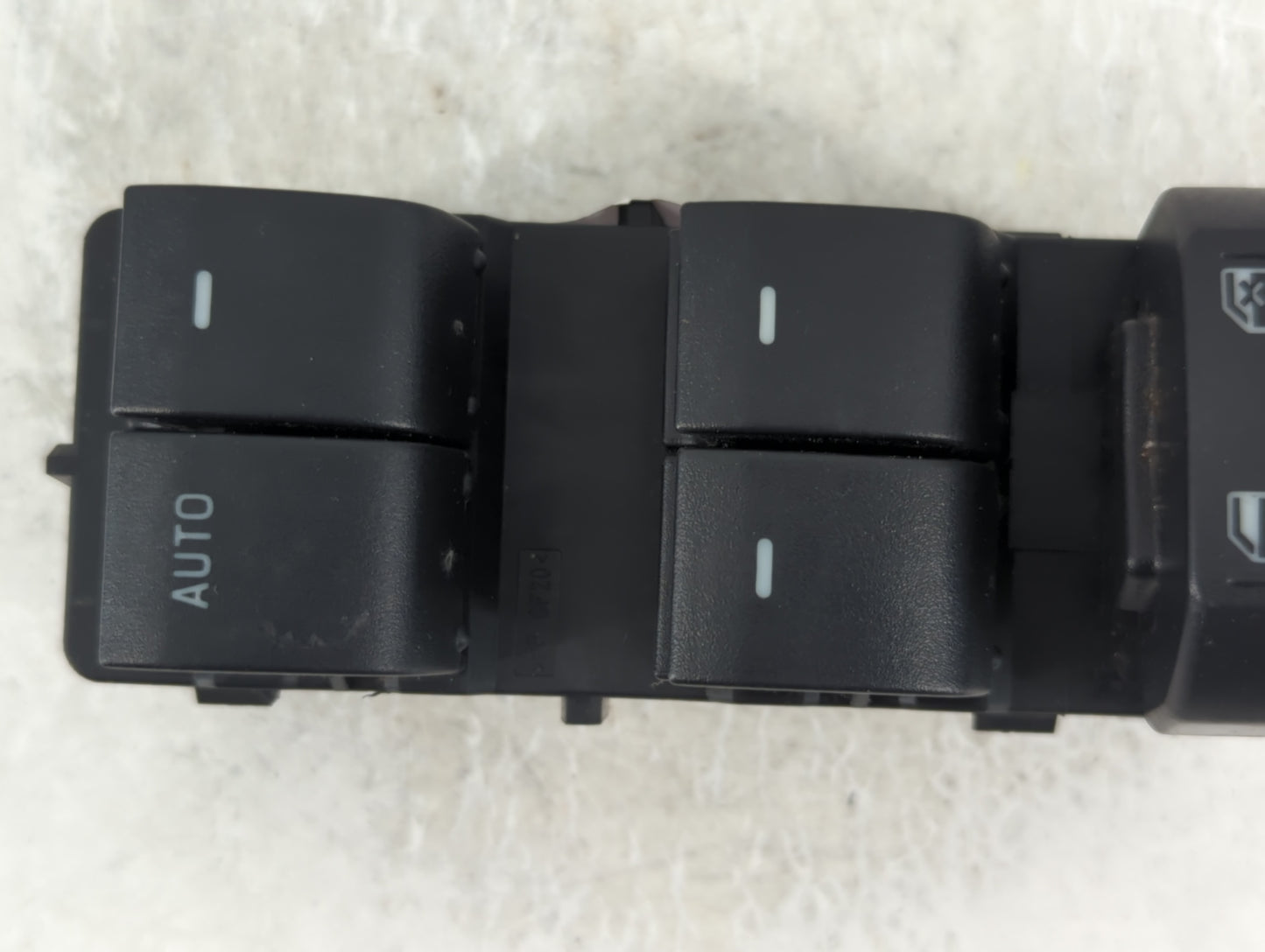 2008-2010 Ford F-250 Master Power Window Switch Replacement Driver Side Left P/N:8L8T-14540-ACW Fits OEM Used Auto Parts - Oemusedautoparts1.com