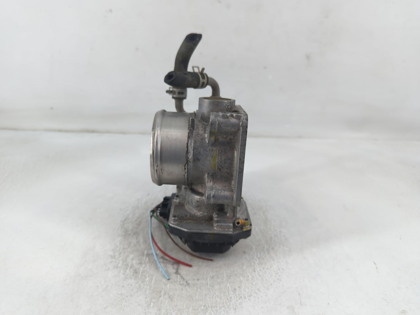 2016-2022 Honda Civic Throttle Body P/N:M91021 GMG9A Fits Fits 2016 2017 2018 2019 2020 2021 2022 OEM Used Auto Parts - Oemusedautoparts1.com