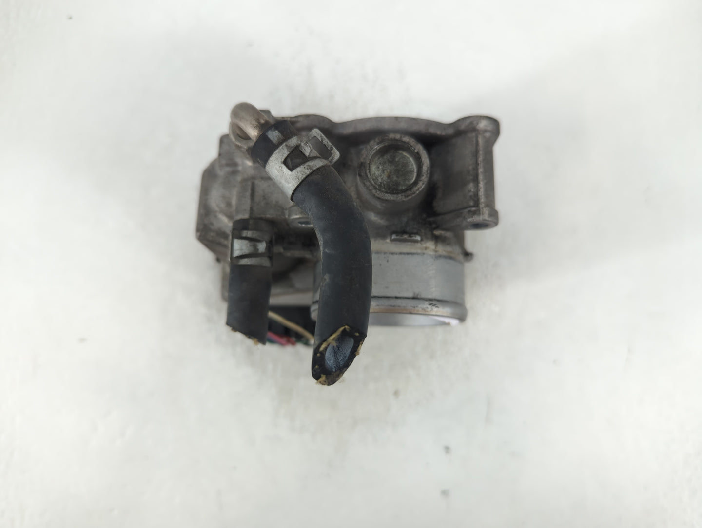 2012-2019 Nissan Versa Throttle Body P/N:5G2101649 3AA50-02 E Fits Fits 2012 2013 2014 2015 2016 2017 2018 2019 OEM Used Auto Parts - Oemusedautoparts1.com