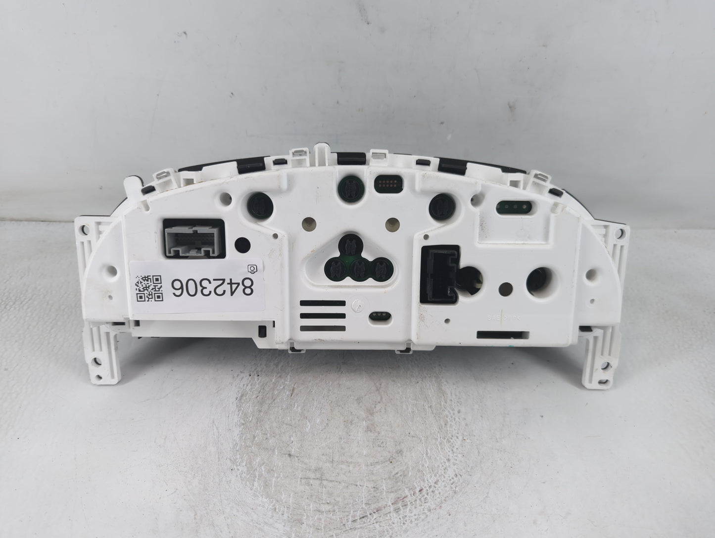 2008 Chrysler Town & Country Instrument Cluster Speedometer Gauges P/N:MX157520-4203 5L54 10849 AF Fits OEM Used Auto Parts - Oemusedautoparts1.com