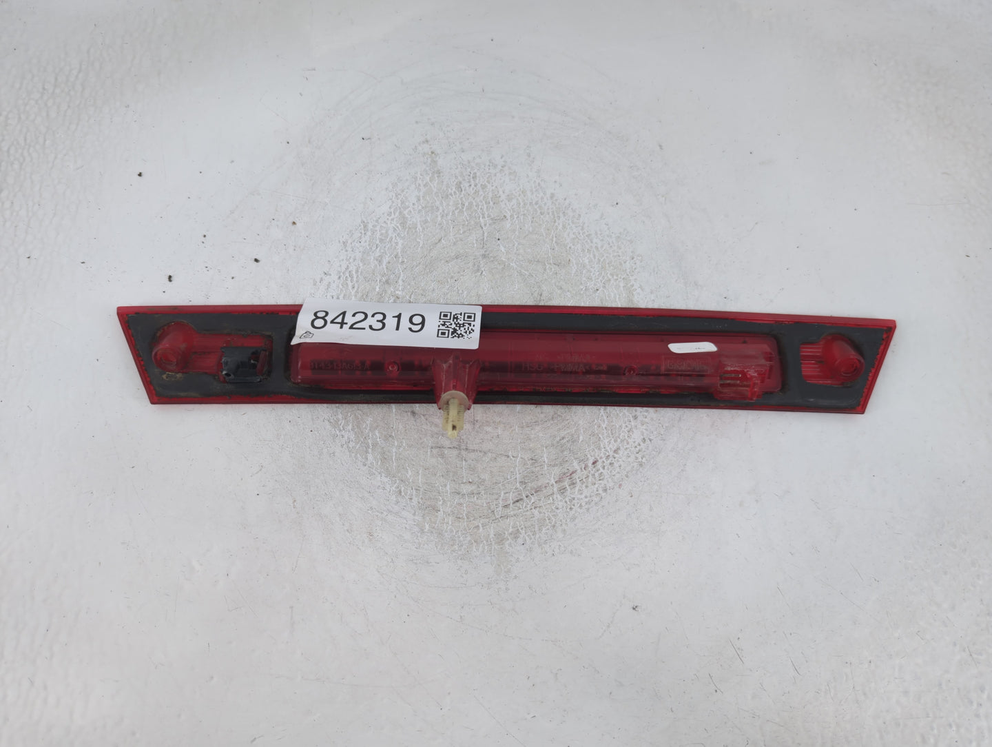 2009 Ford Edge Third Brake Light Tail Light P/N:8T43-13A613-A Fits OEM Used Auto Parts - Oemusedautoparts1.com