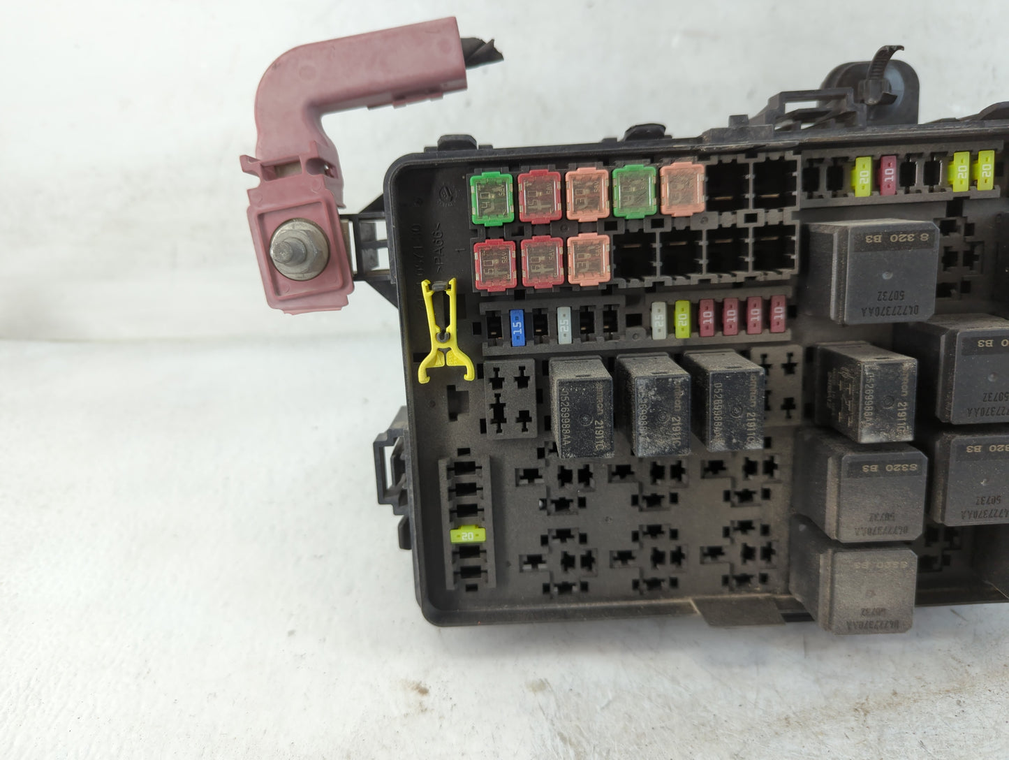 2019 Dodge Challenger Fusebox Fuse Box Panel Relay Module P/N:P68384604AC Fits OEM Used Auto Parts - Oemusedautoparts1.com