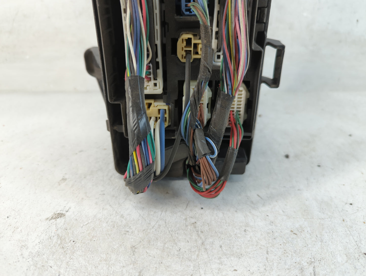 2012-2013 Toyota Tundra Fusebox Fuse Box Panel Relay Module P/N:>PP-TD20< Fits Fits 2012 2013 OEM Used Auto Parts - Oemusedautoparts1.com