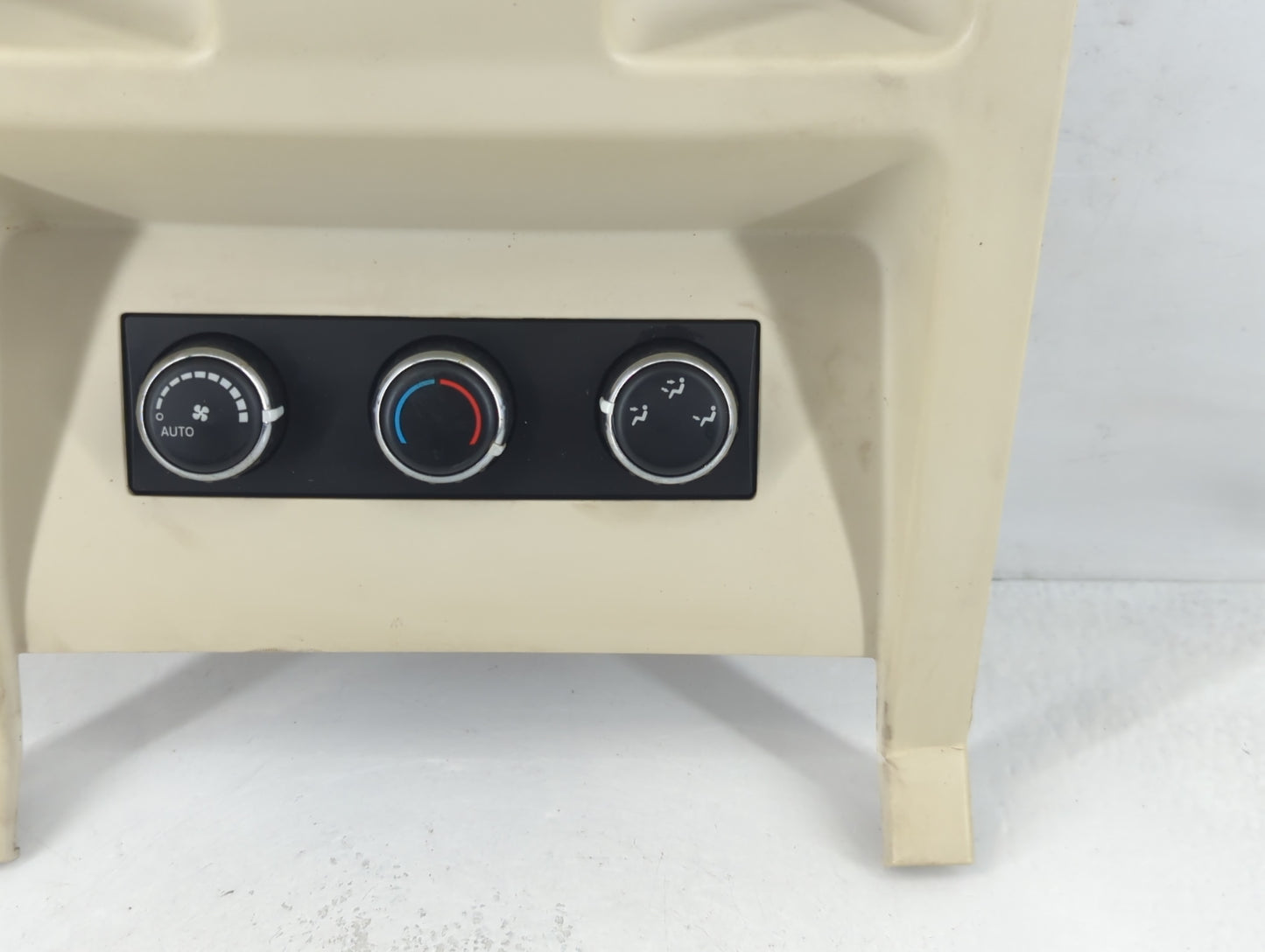 2009 Dodge Caravan Climate Control Module Temperature AC/Heater Replacement P/N:5KR14DW1AA Fits Fits 2008 2010 OEM Used Auto Parts - Oemusedautoparts1.com