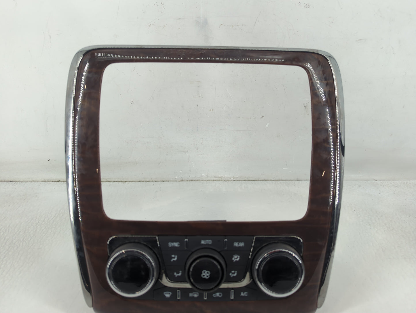 2013 Buick Enclave Climate Control Module Temperature AC/Heater Replacement P/N:23120467 Fits OEM Used Auto Parts - Oemusedautoparts1.com