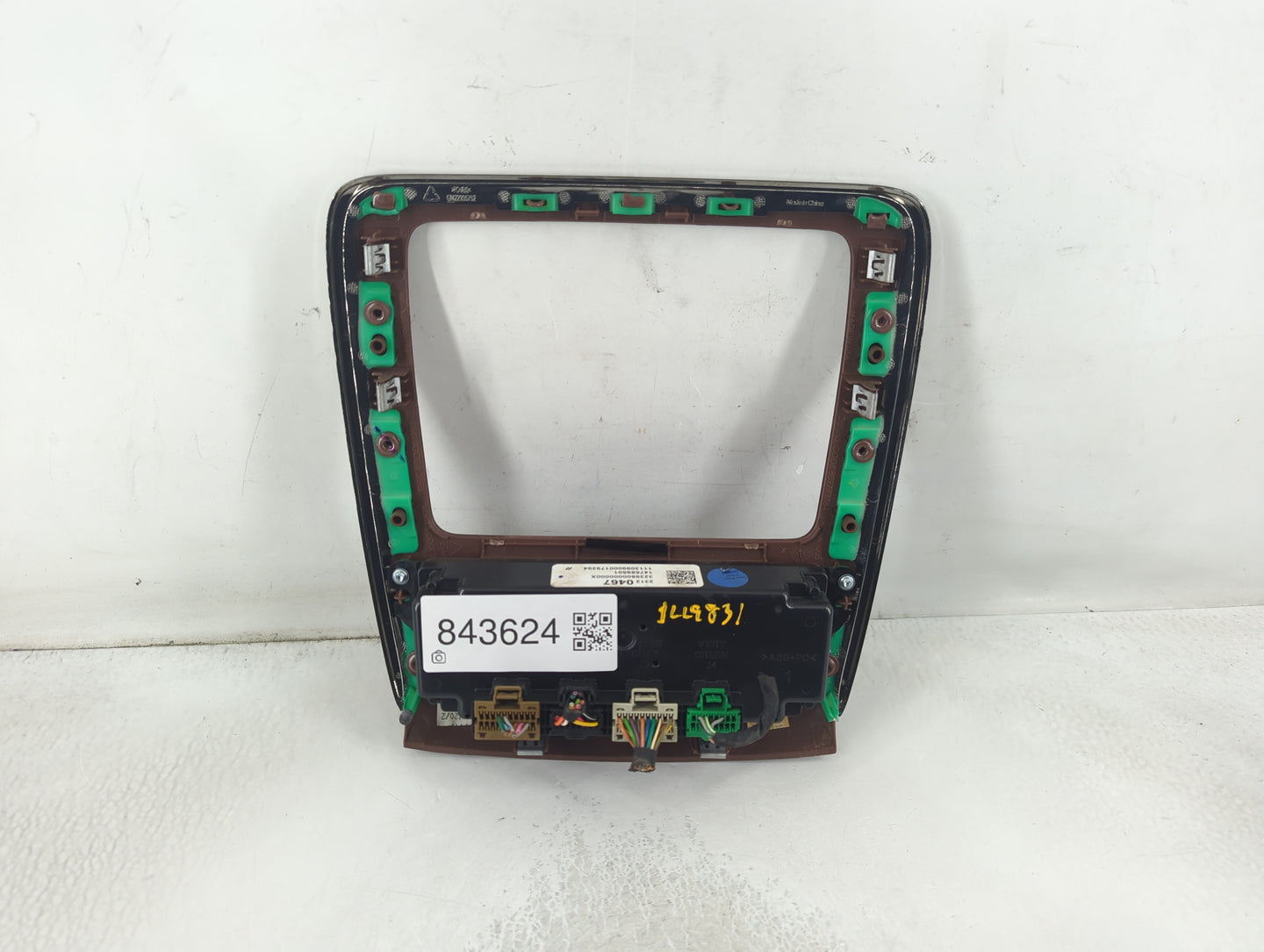 2013 Buick Enclave Climate Control Module Temperature AC/Heater Replacement P/N:23120467 Fits OEM Used Auto Parts - Oemusedautoparts1.com