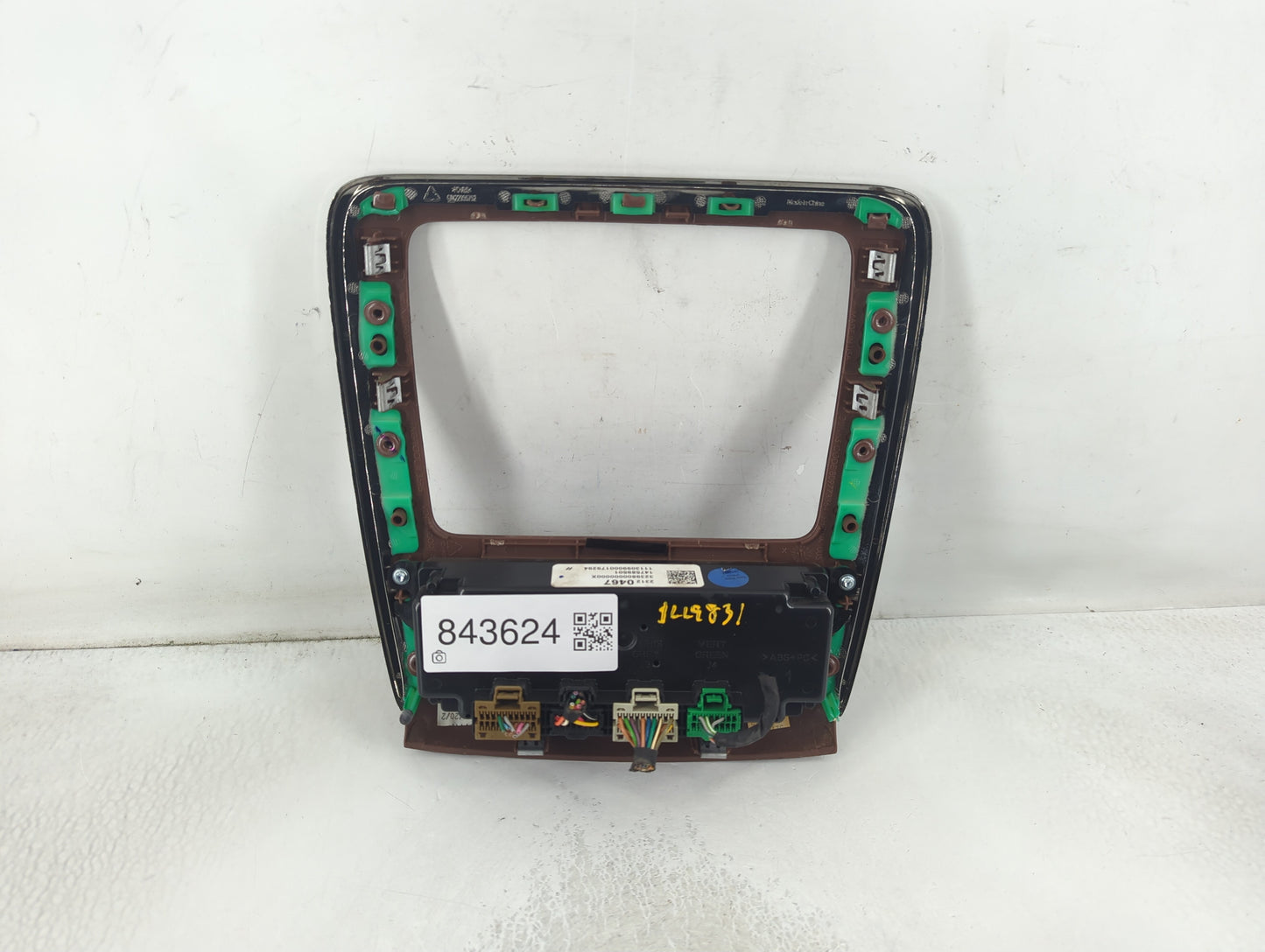 2013 Buick Enclave Climate Control Module Temperature AC/Heater Replacement P/N:23120467 Fits OEM Used Auto Parts - Oemusedautoparts1.com