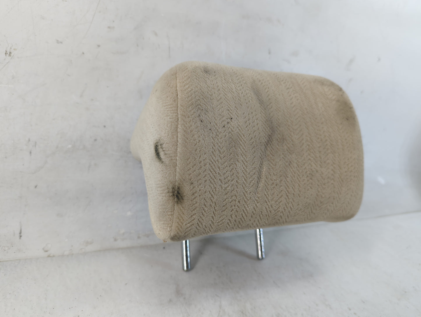 2008 Kia Optima Headrest Head Rest Rear Center Seat Fits OEM Used Auto Parts - Oemusedautoparts1.com