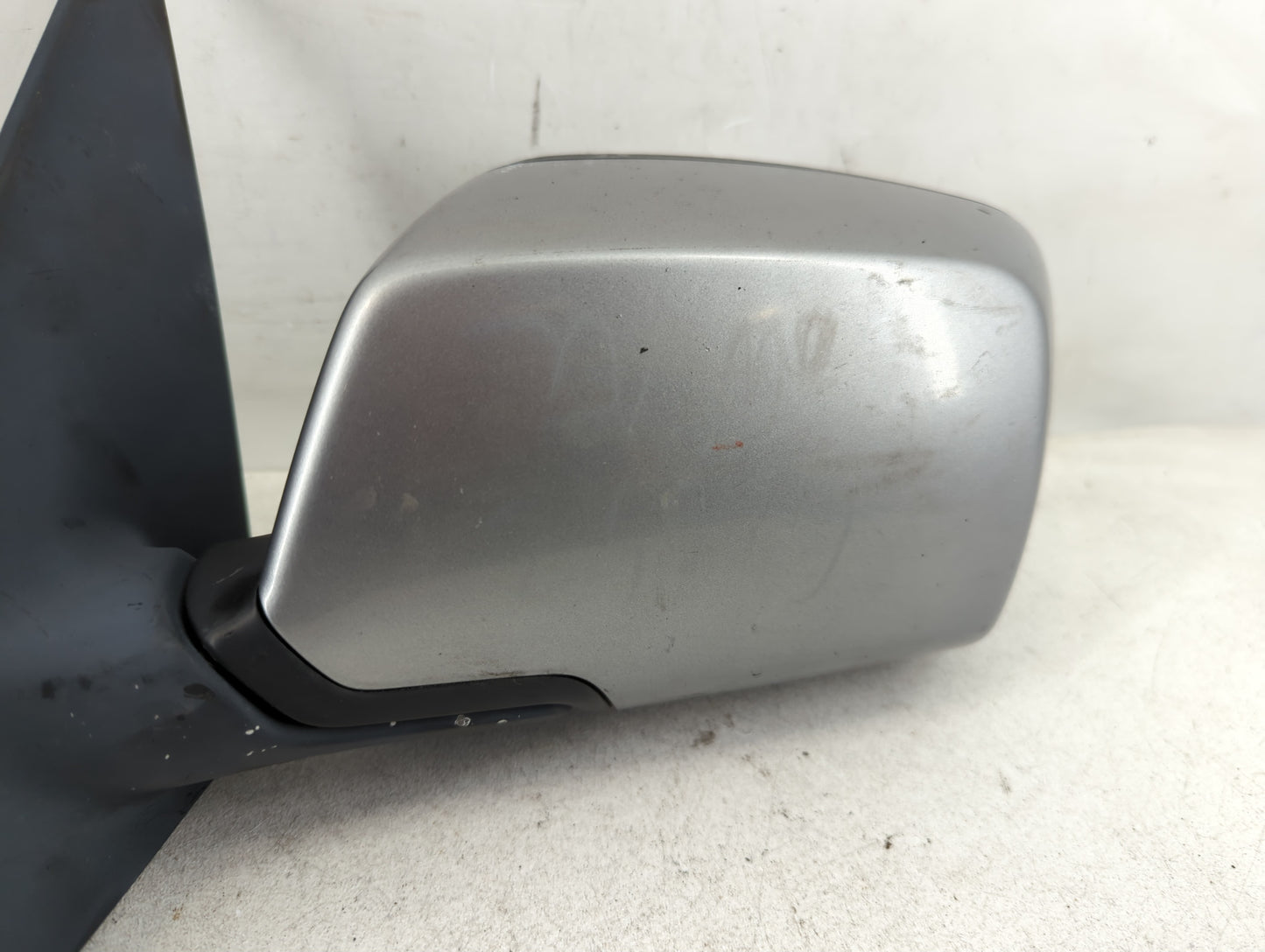 2004 Bmw X3 Driver Left Side View Manual Door Mirror Grey - Oemusedautoparts1.com