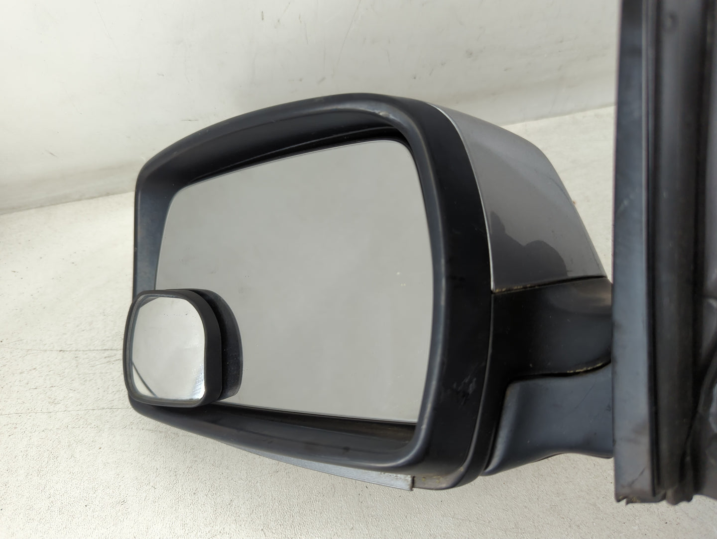 2004 Bmw X3 Driver Left Side View Manual Door Mirror Grey - Oemusedautoparts1.com