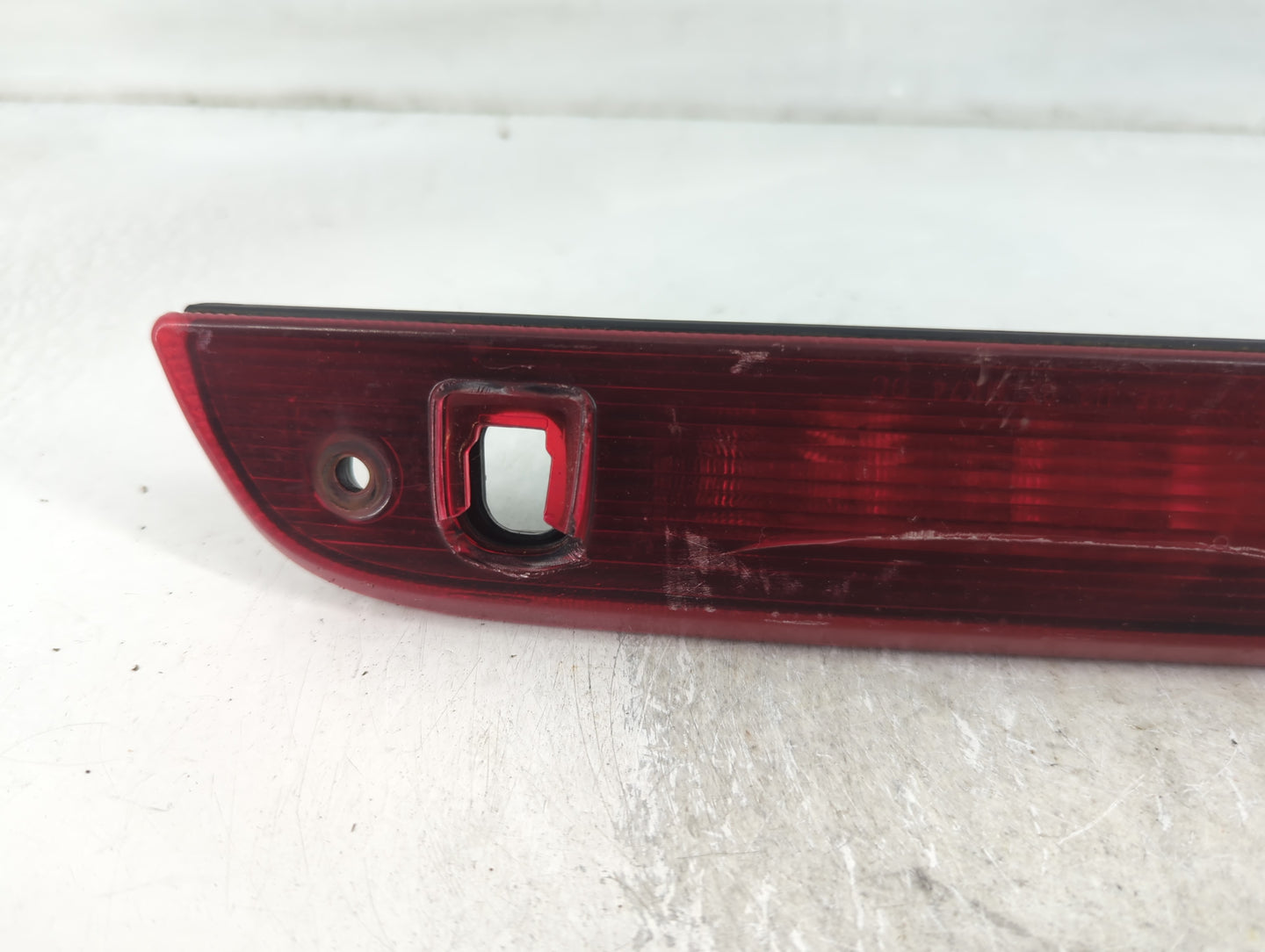 2017 Jeep Patriot Third Brake Light Tail Light P/N:05116236A 021276B Fits OEM Used Auto Parts - Oemusedautoparts1.com