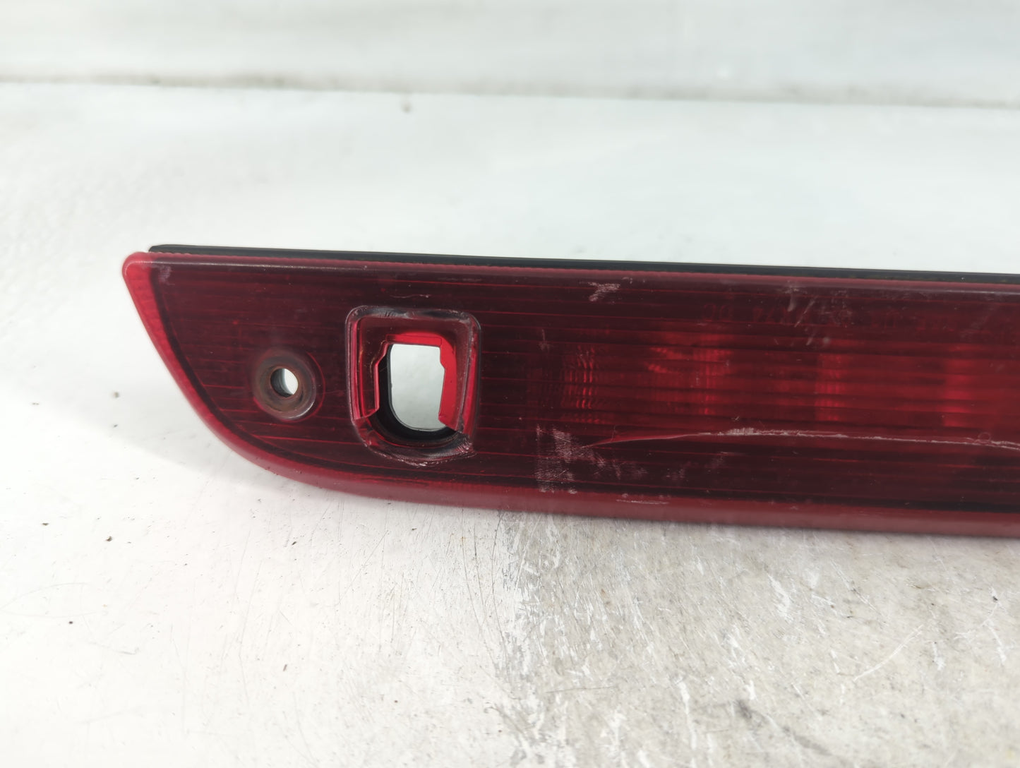 2017 Jeep Patriot Third Brake Light Tail Light P/N:05116236A 021276B Fits OEM Used Auto Parts - Oemusedautoparts1.com