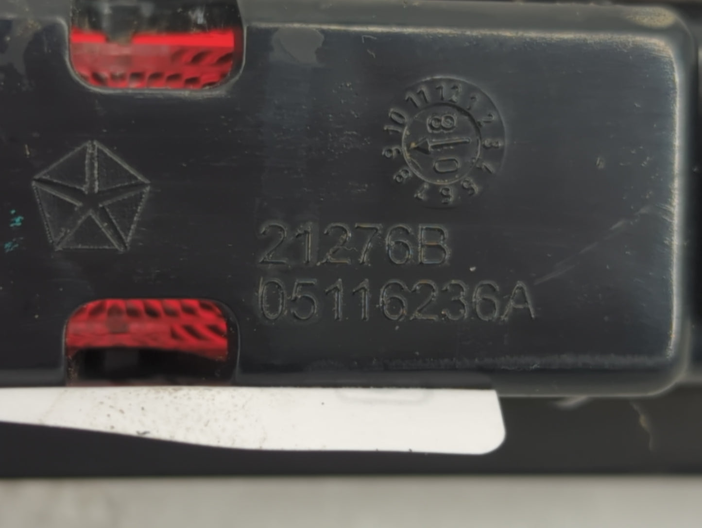 2017 Jeep Patriot Third Brake Light Tail Light P/N:05116236A 021276B Fits OEM Used Auto Parts - Oemusedautoparts1.com
