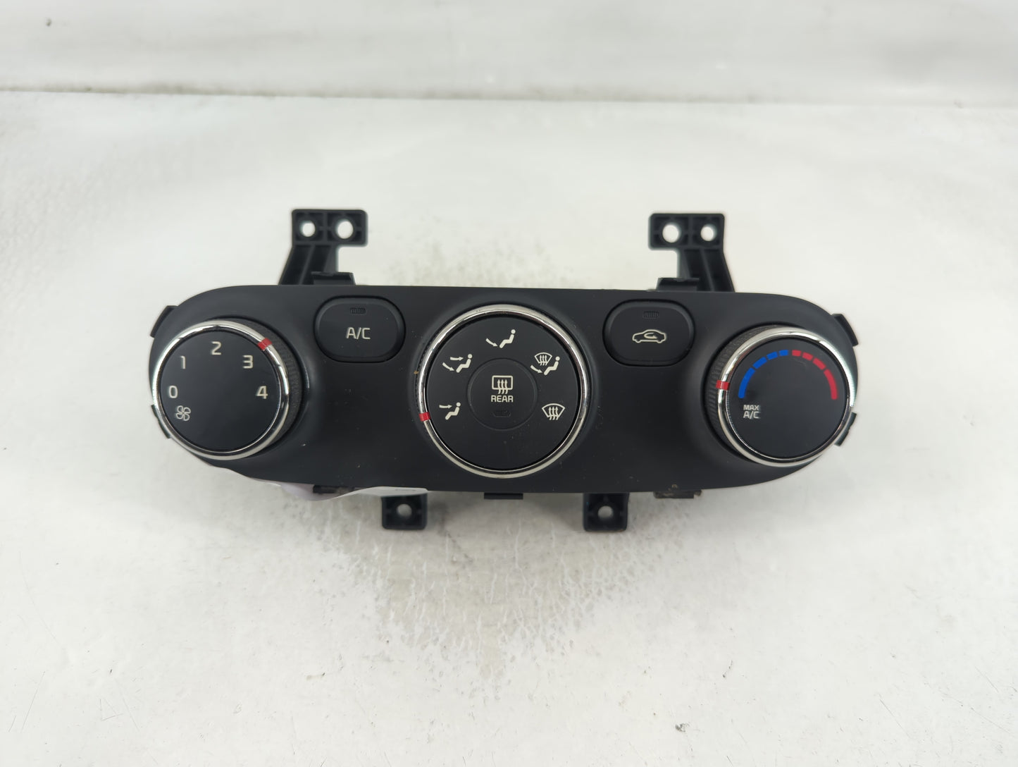 2014-2016 Kia Forte Climate Control Module Temperature AC/Heater Replacement P/N:97250-A7260 Fits Fits 2014 2015 2016 OEM Used Auto Parts - Oemusedautoparts1.com