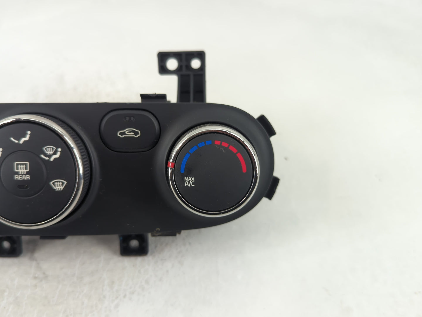 2014-2016 Kia Forte Climate Control Module Temperature AC/Heater Replacement P/N:97250-A7260 Fits Fits 2014 2015 2016 OEM Used Auto Parts - Oemusedautoparts1.com