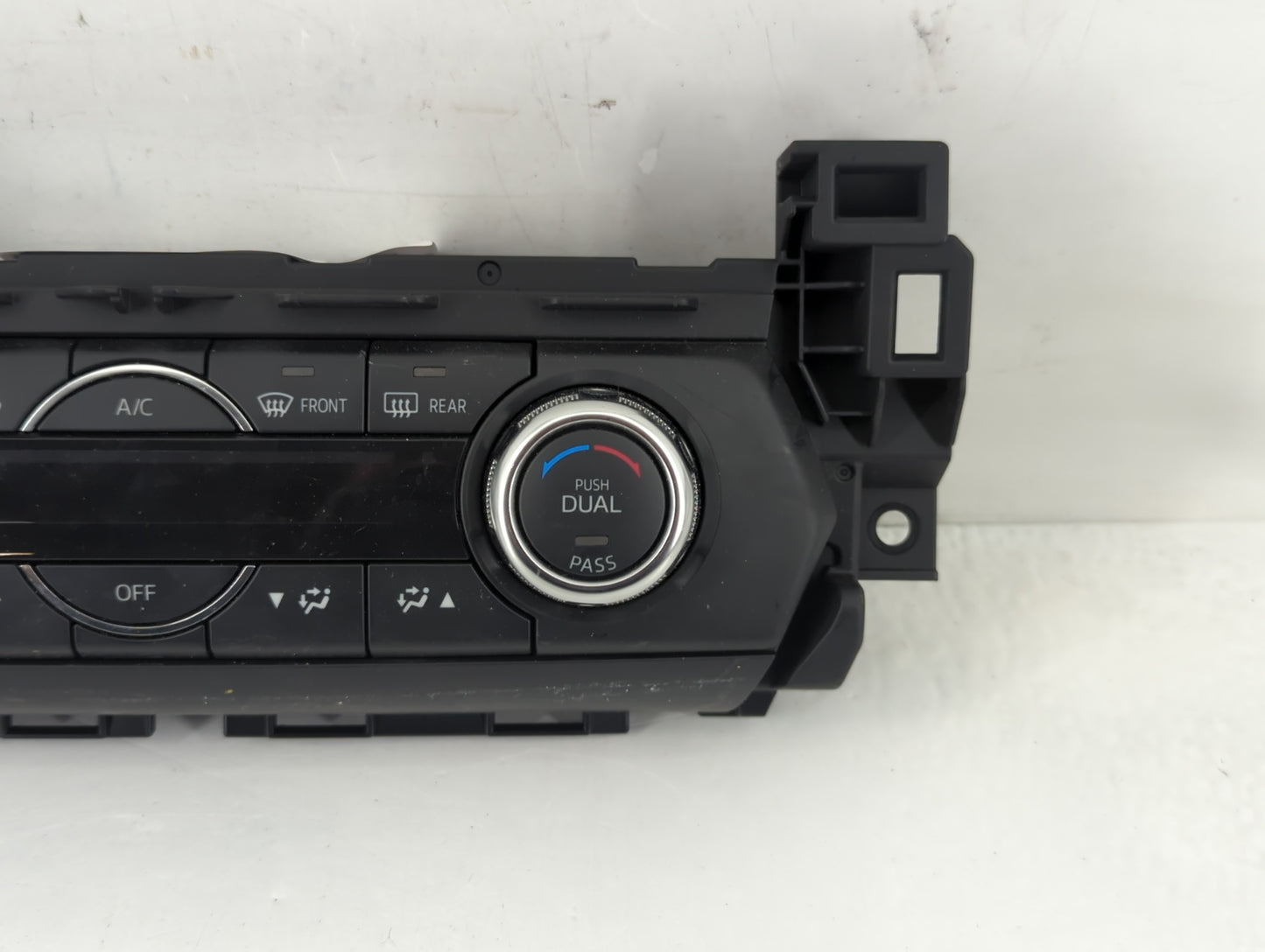 2016 Mazda Cx-9 Climate Control Module Temperature AC/Heater Replacement P/N:TK8061190C6E18 Fits OEM Used Auto Parts - Oemusedautoparts1.com