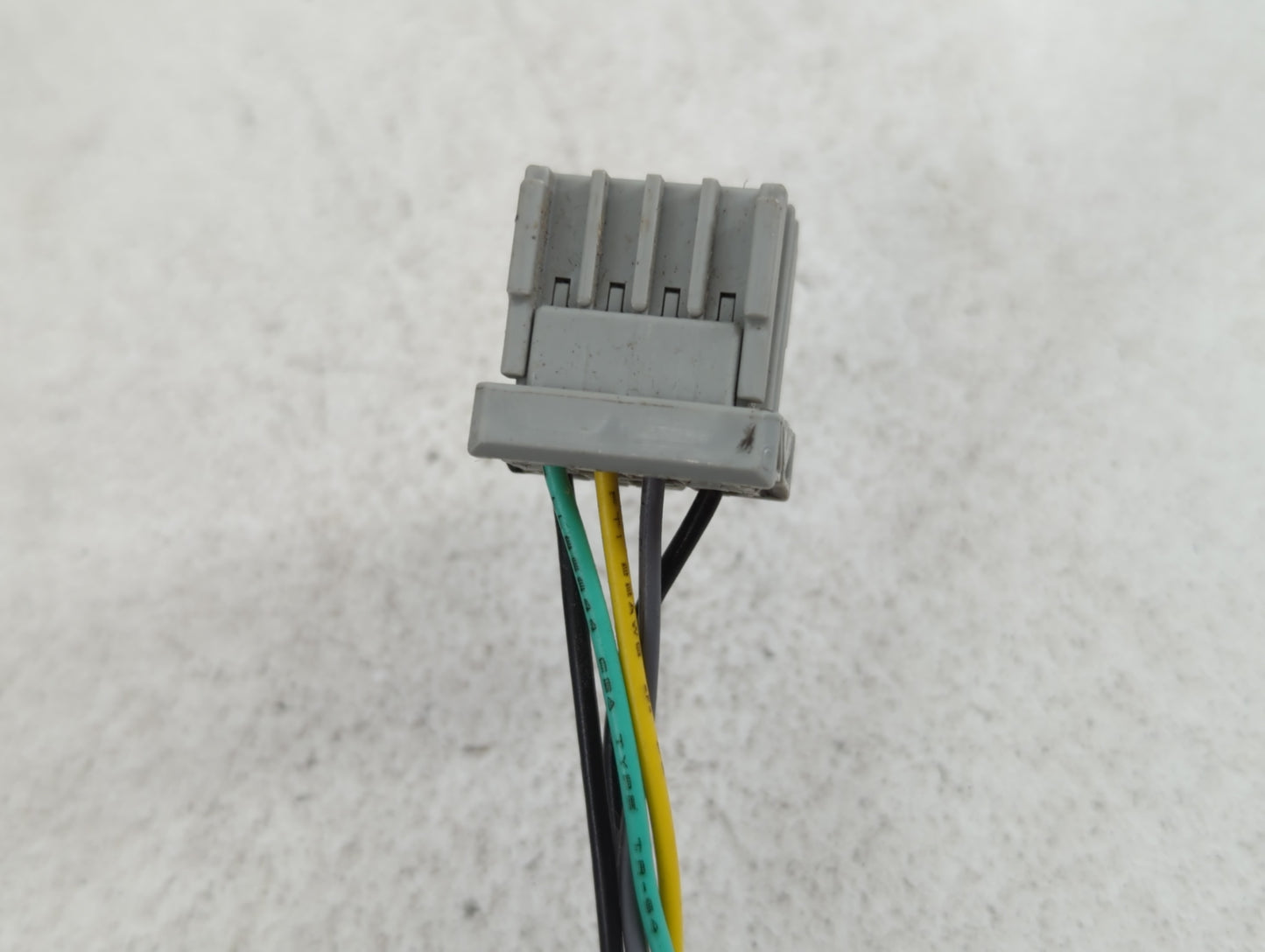 2005 Honda Cr-v Driver Left Side View Manual Door Mirror White