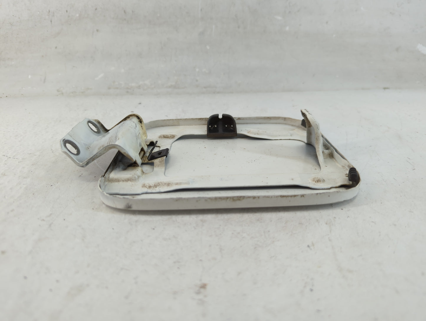 2005 Honda Cr-v Fuel Tank Door Lid Gas Tank - Oemusedautoparts1.com