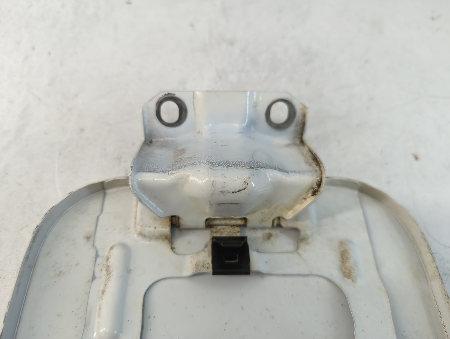 2005 Honda Cr-v Fuel Tank Door Lid Gas Tank - Oemusedautoparts1.com
