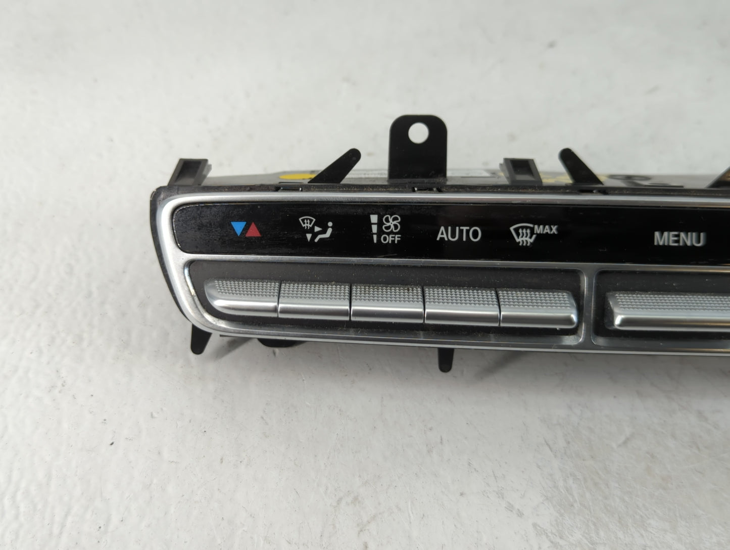 2015 Mercedes-Benz C300 Climate Control Module Temperature AC/Heater Replacement P/N:A2C91725100 A 205 905 81 05 Fits OEM Used Auto Parts - Oemusedautoparts1.com