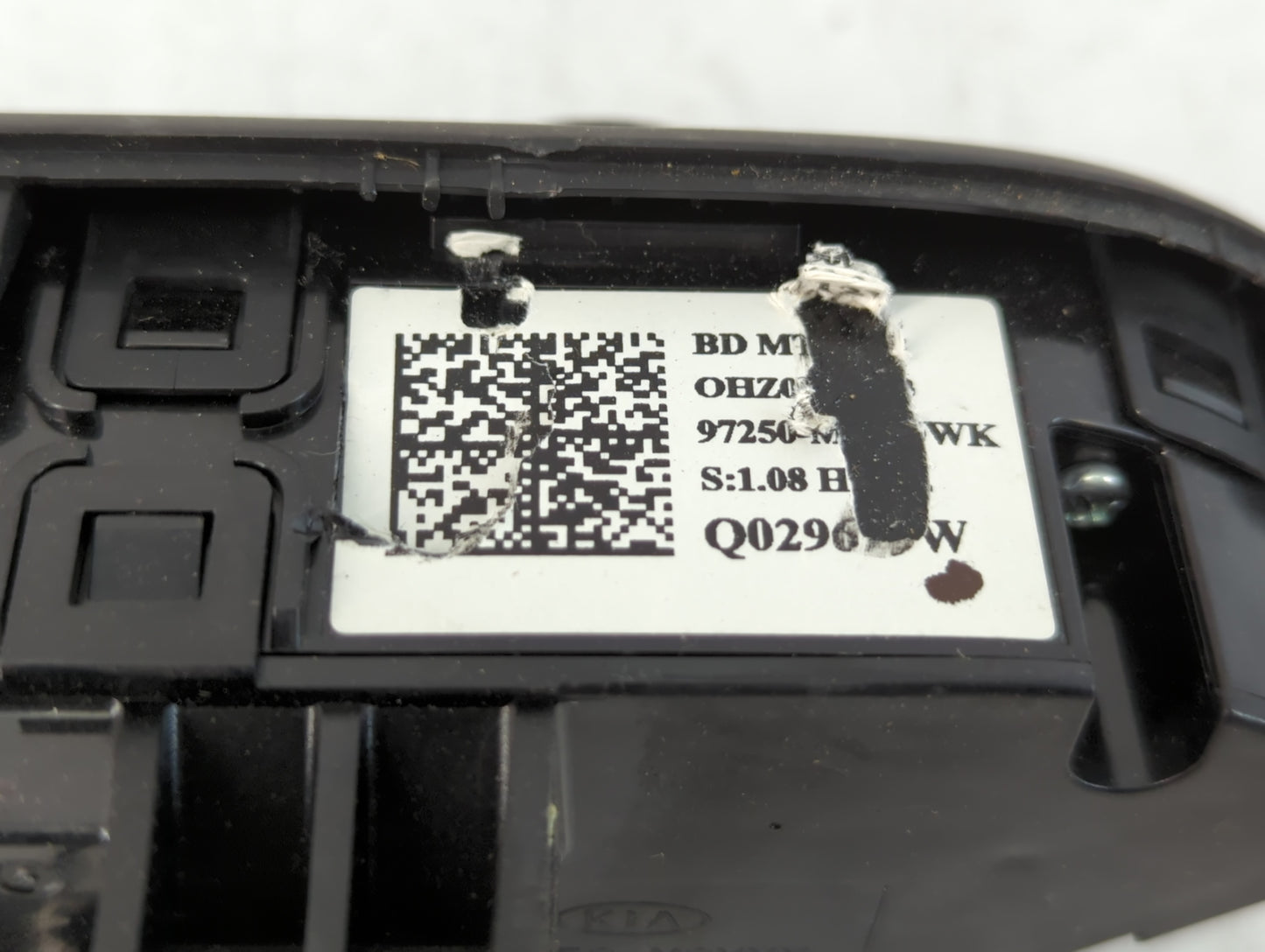 2019-2021 Kia Forte Climate Control Module Temperature AC/Heater Replacement P/N:97250-M6310WK Fits Fits 2019 2020 2021 OEM Used Auto Parts - Oemusedautoparts1.com