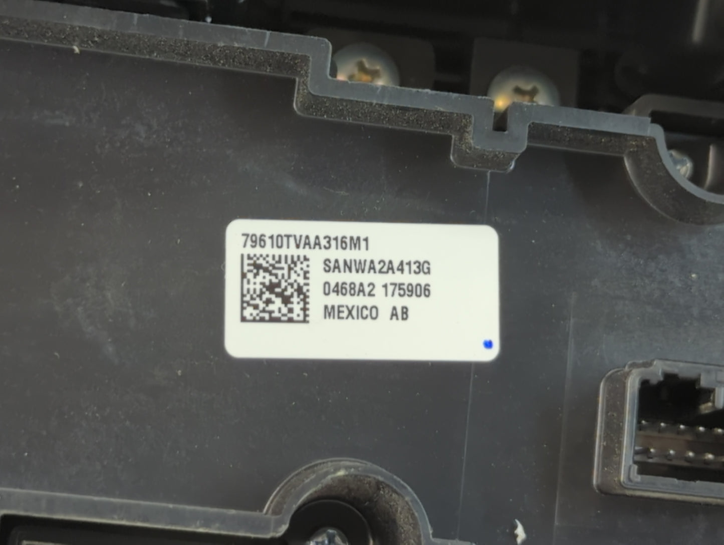 2018 Honda Accord Climate Control Module Temperature AC/Heater Replacement P/N:79610TVAA316M1 Fits OEM Used Auto Parts - Oemusedautoparts1.com