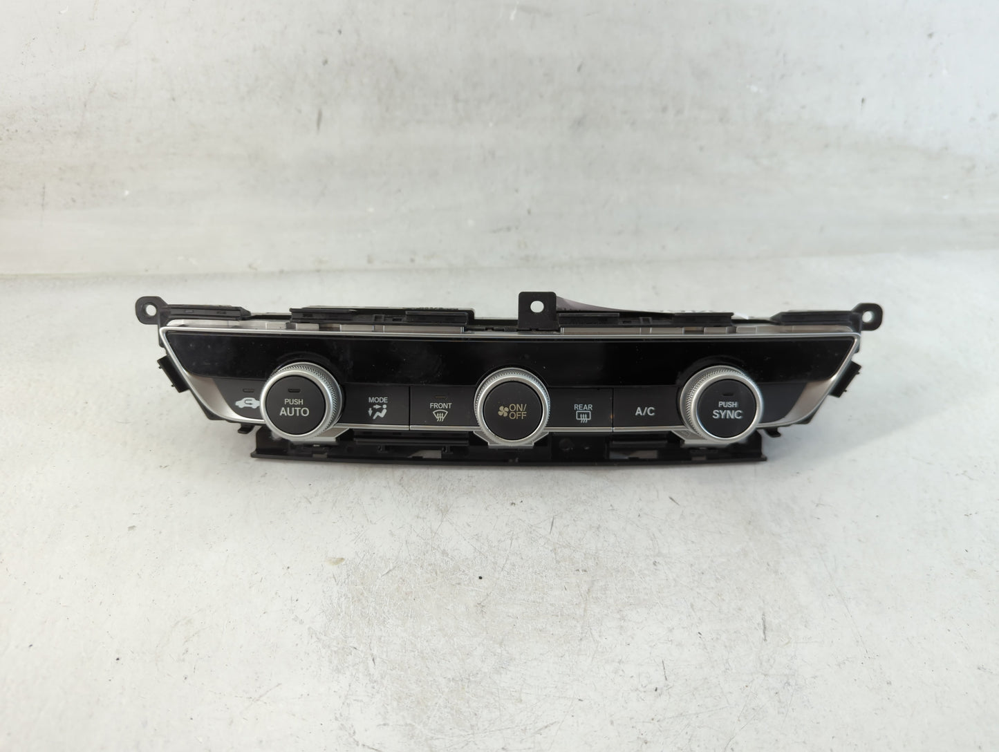 2018-2020 Honda Accord Climate Control Module Temperature AC/Heater Replacement P/N:2139B1 114149 79610TVAA316M1 Fits OEM Used Auto Parts - Oemusedautoparts1.com