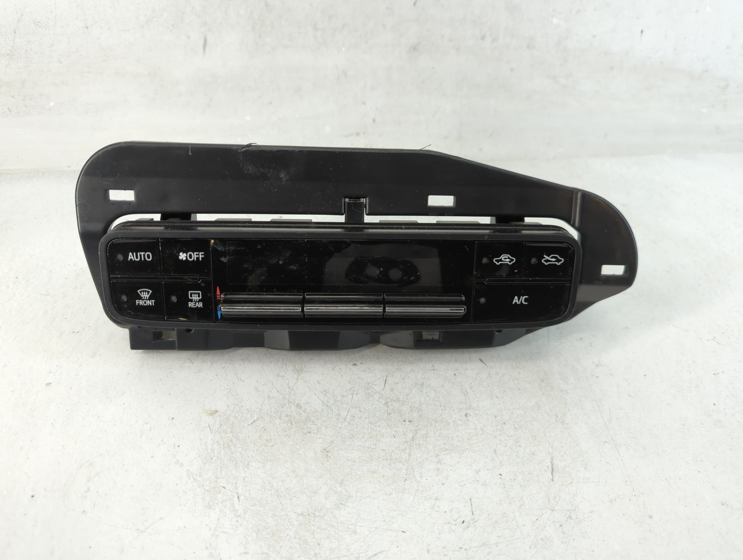 2017-2019 Toyota Corolla Climate Control Module Temperature AC/Heater Replacement P/N:75K114 Fits Fits 2017 2018 2019 OEM Used Auto Parts - Oemusedautoparts1.com
