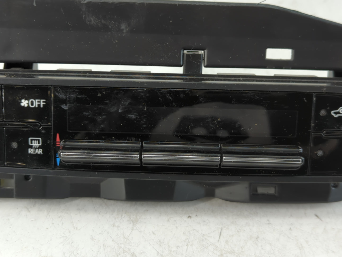 2017-2019 Toyota Corolla Climate Control Module Temperature AC/Heater Replacement P/N:75K114 Fits Fits 2017 2018 2019 OEM Used Auto Parts - Oemusedautoparts1.com