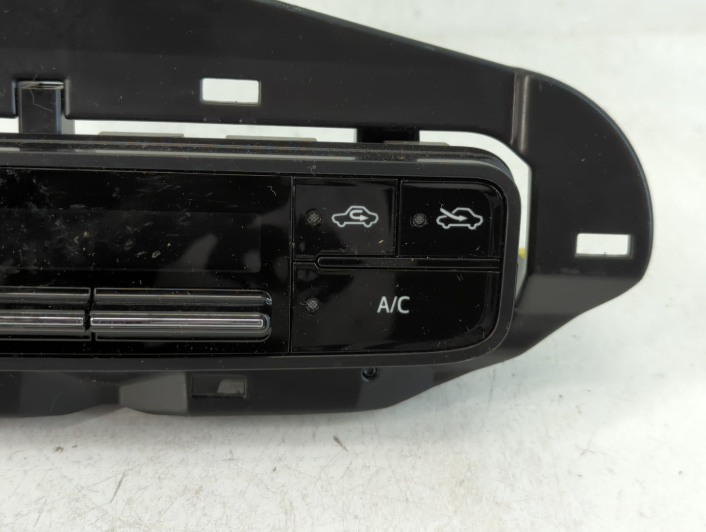 2017-2019 Toyota Corolla Climate Control Module Temperature AC/Heater Replacement P/N:75K114 Fits Fits 2017 2018 2019 OEM Used Auto Parts - Oemusedautoparts1.com