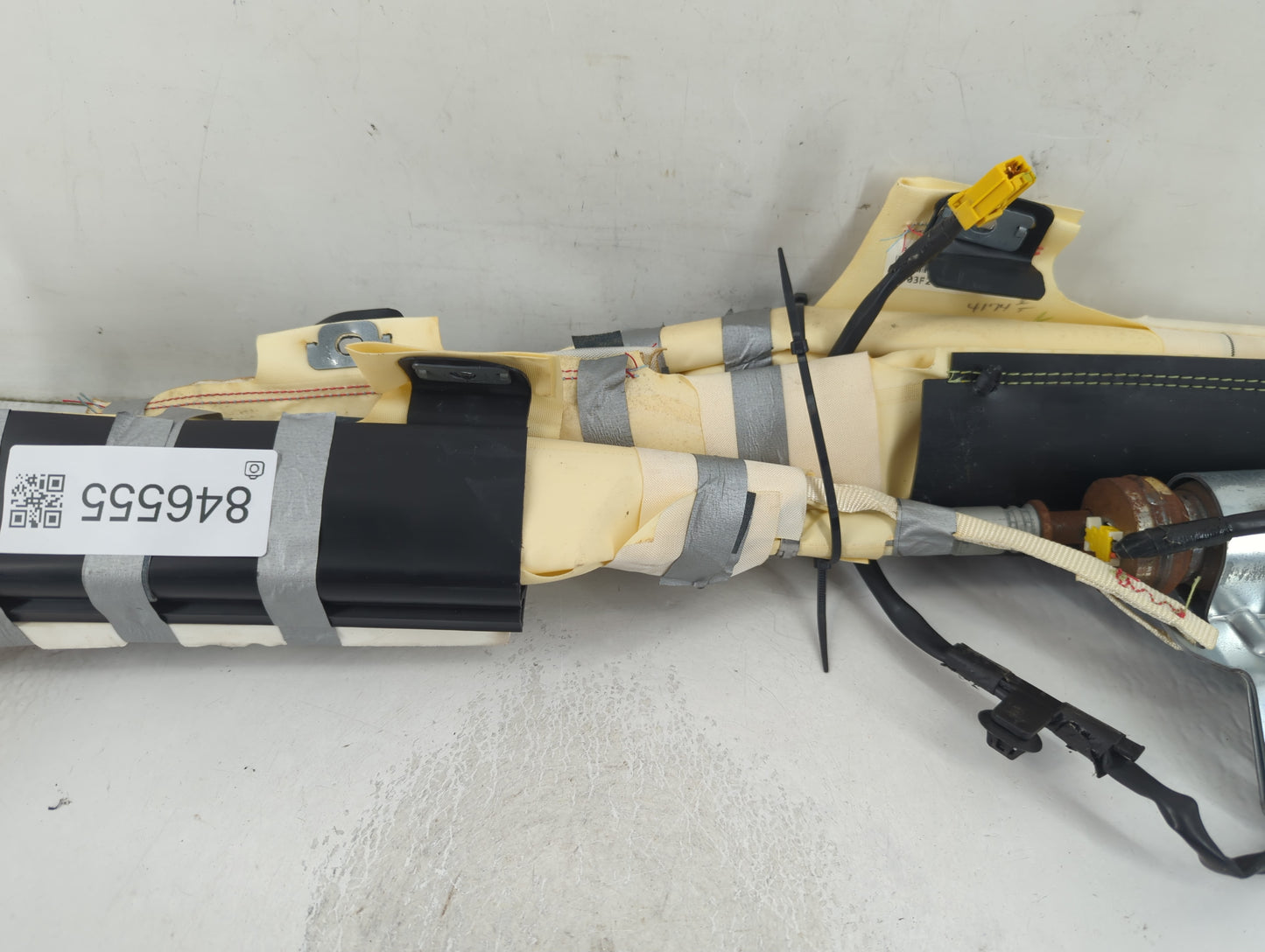 2012-2012 Jeep Liberty Air Bag Driver Left Steering Wheel Mounted - Oemusedautoparts1.com