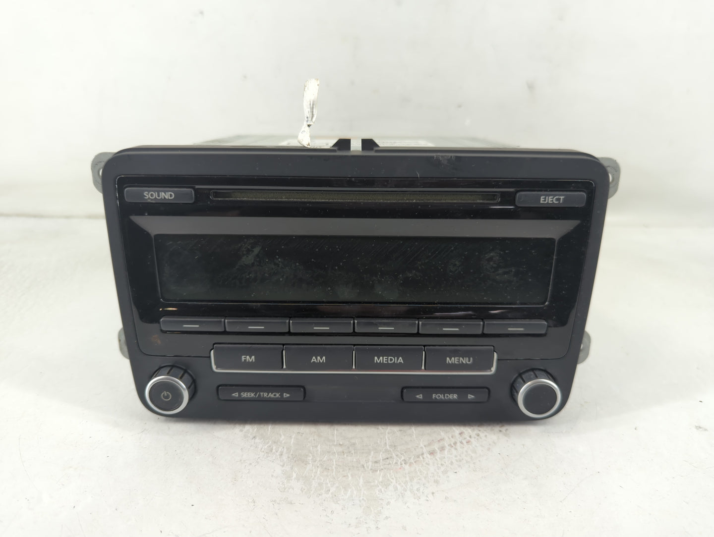 2012-2016 Volkswagen Beetle Radio AM FM Cd Player Receiver Replacement P/N:1K0 035 164 D Fits Fits 2011 2012 2013 2014 2015 2016 OEM Used Auto Parts - Oemusedautoparts1.com