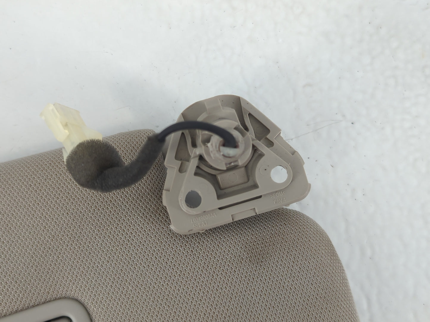 2023 Nissan Titan Sun Visor Shade Replacement Passenger Right Mirror Fits OEM Used Auto Parts - Oemusedautoparts1.com